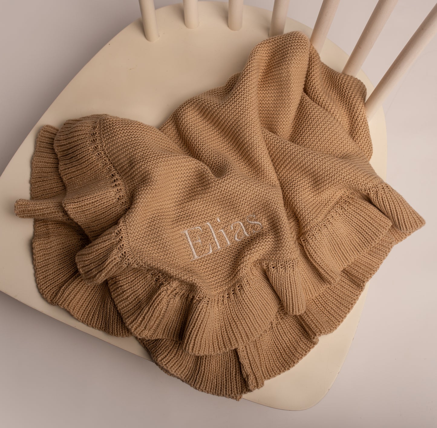 Timeless Ruffle Blanket | Caramel